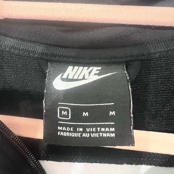 Nike Monochrome Zip-Up Jacket - Picture 7 of 9